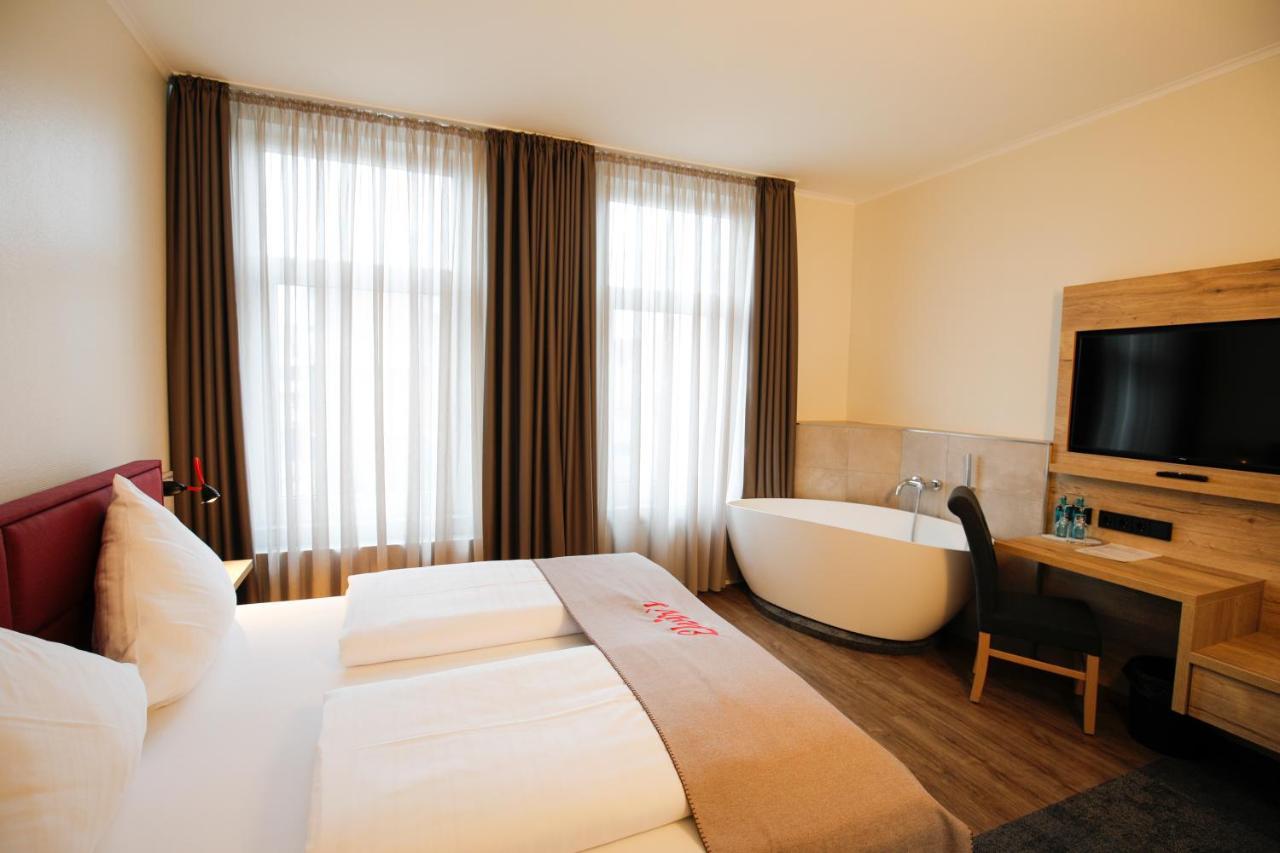 Hotel Restaurant Zur Linde Westerstede Dış mekan fotoğraf